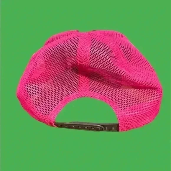 NWOT PINK AND GRAY JOHN DEERE HAT 🚜🌽 - Picture 4 of 5